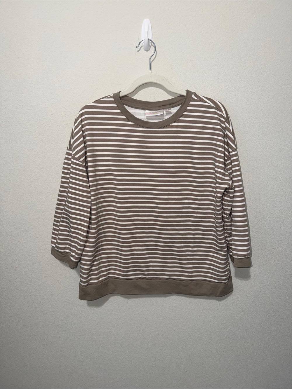 Belle by Kim Gravel-  Taupe and White lightweight sweatshirt